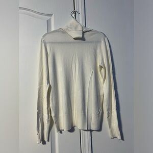 H&M white turtle neck